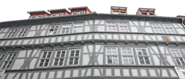 Zur Löwenburg Zur Löwenburg
