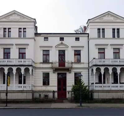 Villa Detroit, Dresden