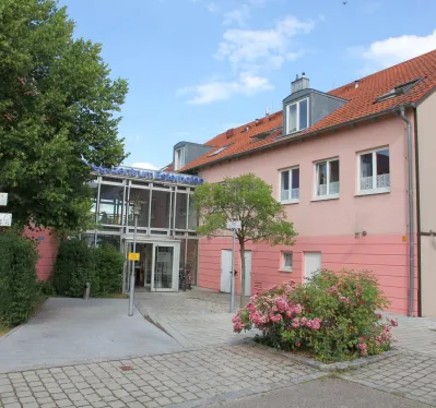 Pflegezentrum Vierkirchen, München